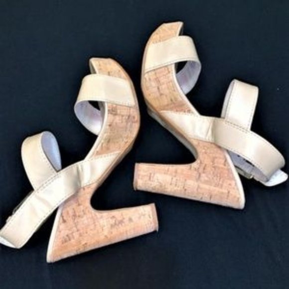 MICHAEL MICHAEL KORS Ivana Cork Heel Sandal - Picture 4 of 8